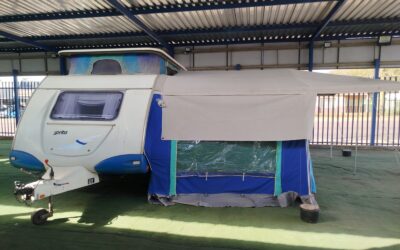 2001 Sprite Surfer Pre-owned Caravan for sale in Gauteng