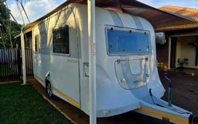 2025 Grey Airstream Custom Camper Pre-owned Caravan for sale in Limpopo